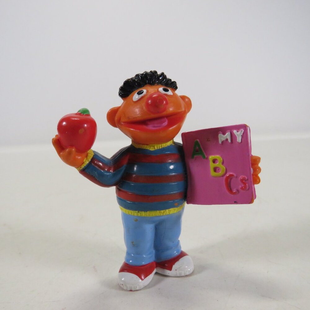 Ernie School Sesame Street Figure 2.5" tall